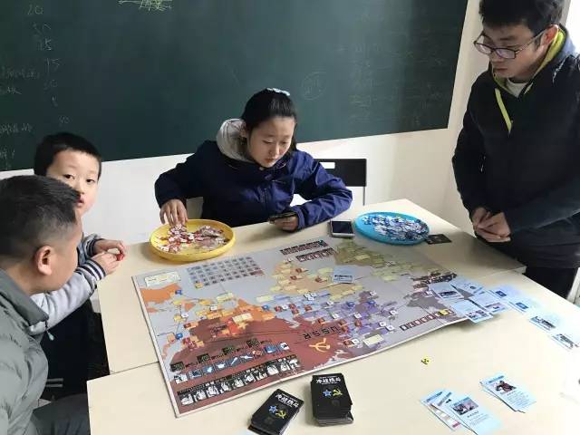 盘点十种寓教于乐的桌面游戏开元棋牌推荐真正的在玩中学(图3)